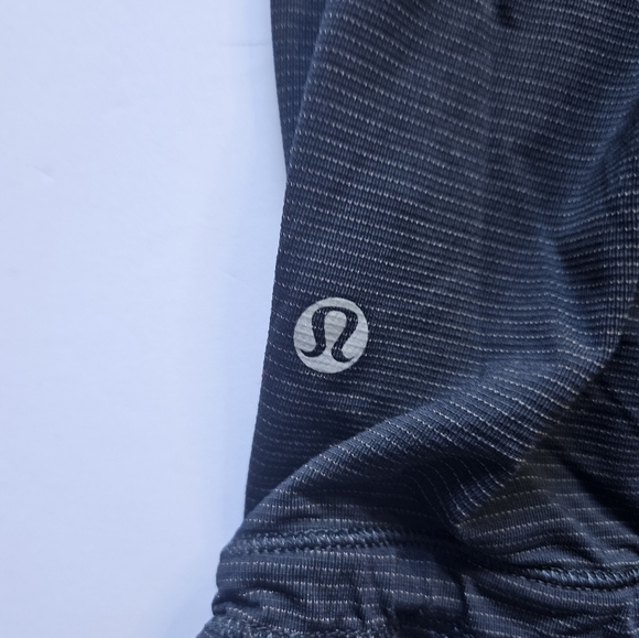 LULULEMON Black Athletic Drawstring hem Size 8 - Picture 4 of 9